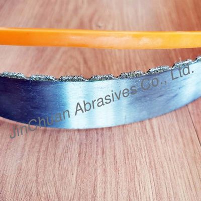 เครื่องเลื่อยสายพานเพชร